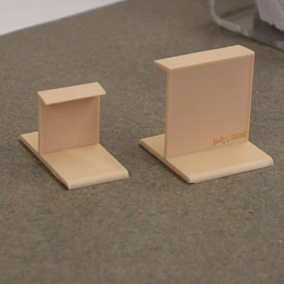 Chặn đồ cho kệ A-Frame