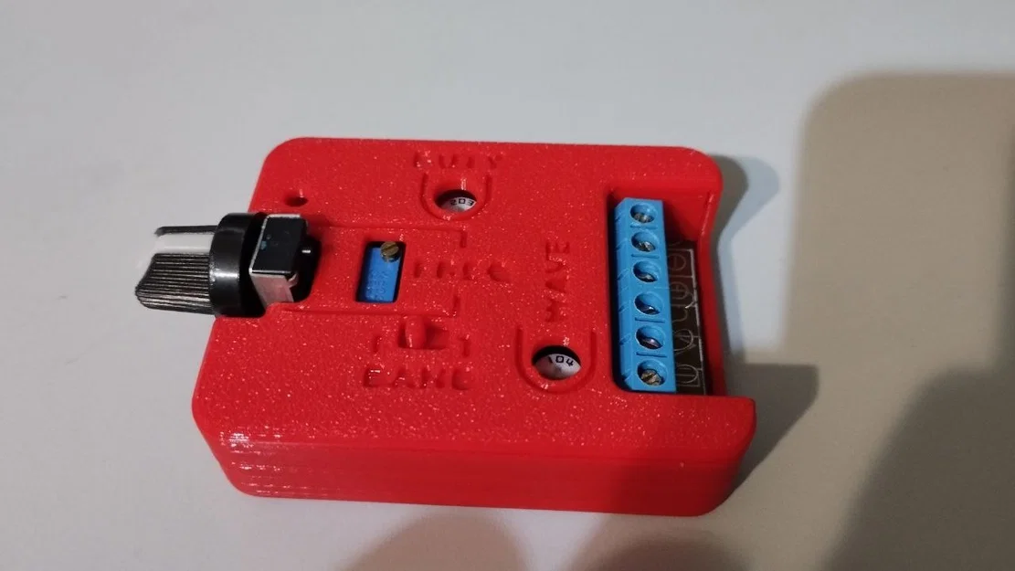 Vỏ hộp 3D cho module phát tín hiệu ICL8038 (Enclosure) - Image 1