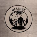 Bảng hiệu trang trí BELIEVE độc đáo với hình ảnh Alien và Bigfoot - Thumbnail 2