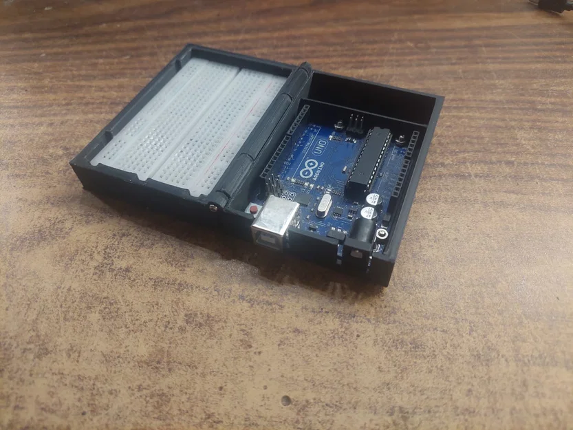 Hộp đựng Arduino UNO và Breadboard tích hợp - Giải pháp di động - Image 1