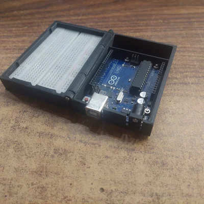 Hộp đựng Arduino UNO và Breadboard tích hợp - Giải pháp di động