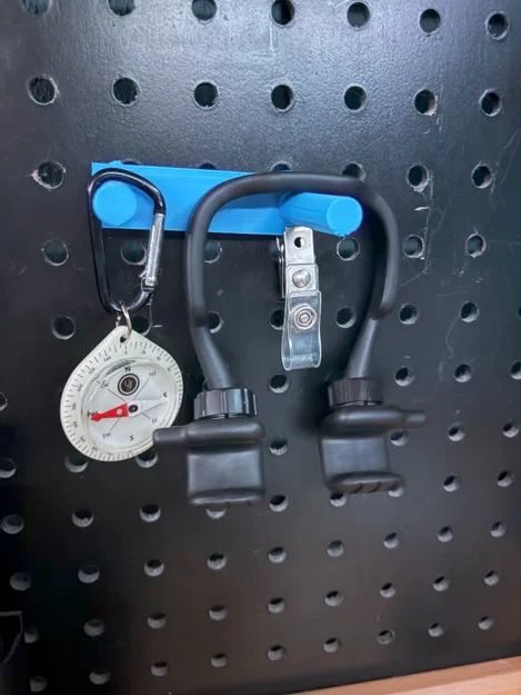 Giá đỡ Pegboard đa năng (Giá treo điều khiển & bệ trưng bày) - Image 7