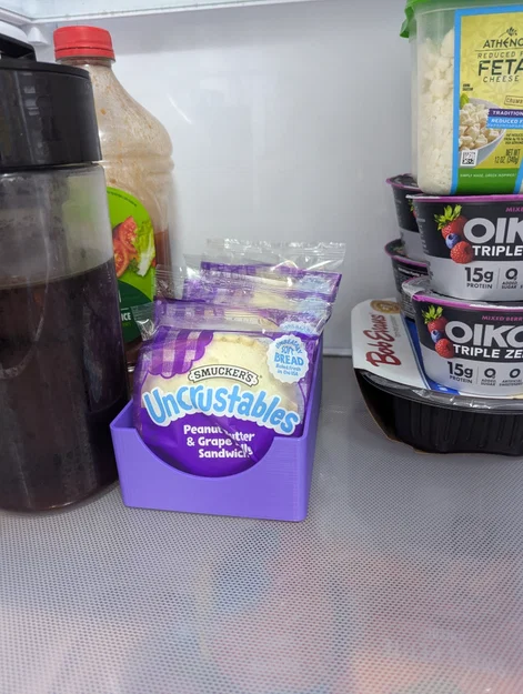 Khay Đựng Bánh Uncrustables Gọn Gàng Cho Tủ Lạnh - Image 1