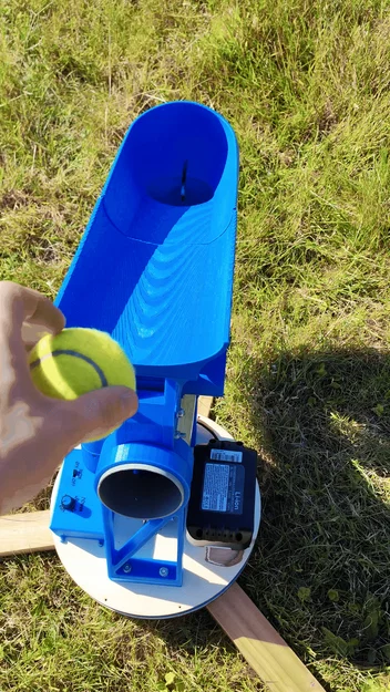 Máy bắn bóng tennis tự động cho chó cưng - Image 4