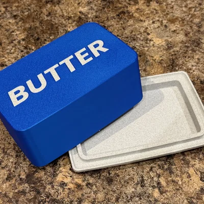 Hộp đựng bơ kiểu Tupperware