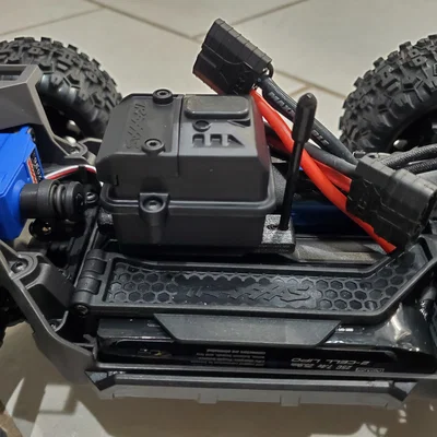 Đế gắn hộp receiver chống nước cho Traxxas Mini Maxx