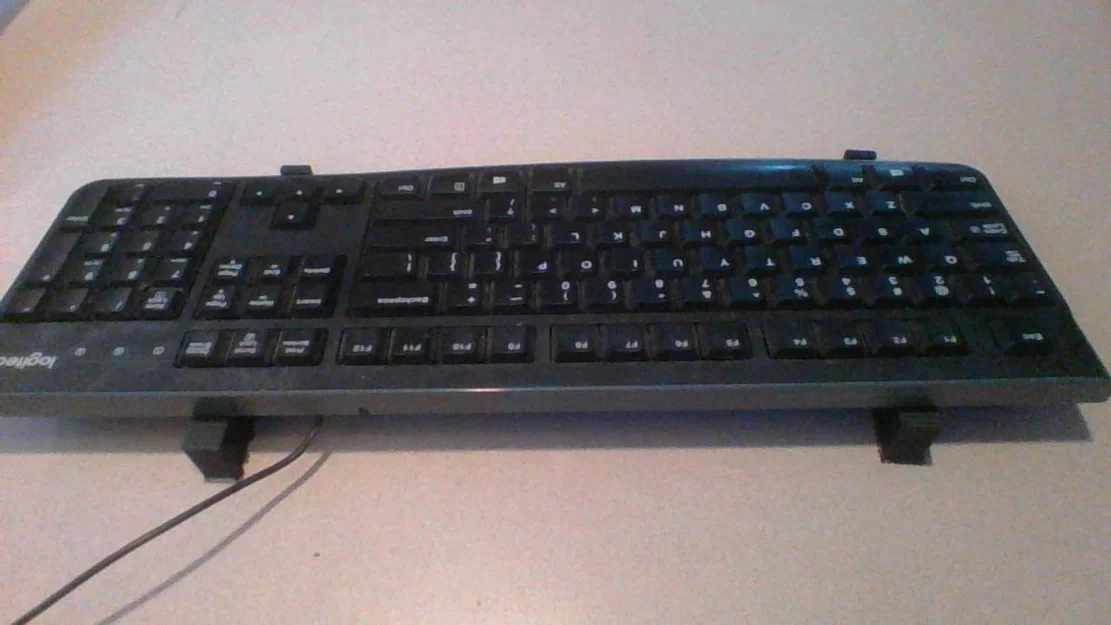 Chân đế bàn phím đa năng (Universal Keyboard Stand) - Tăng sự thoải mái - Image 1