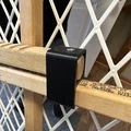 Kẹp thay thế cho thanh chắn cửa trẻ em Evenflo - Thumbnail 1
