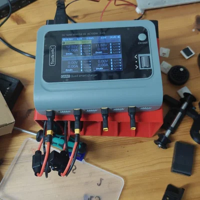 Trạm Sạc Pin 12v REV (REV 12v Battery Charging Station)