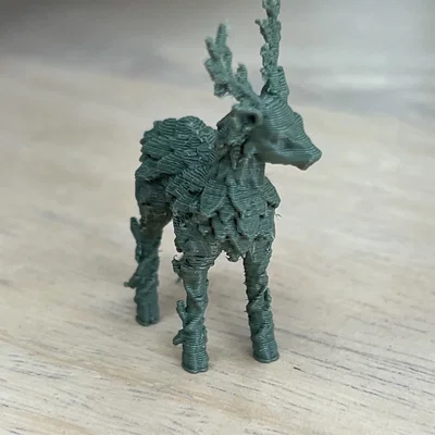Mô hình 3D chú Nai Lá (Leafy Deer)
