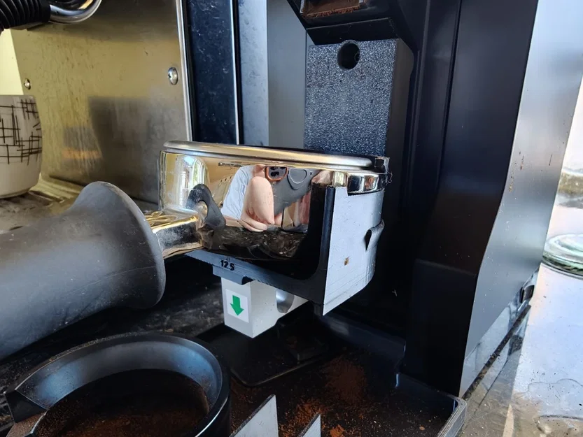 Giá đỡ tay cầm Rancilio cho máy xay Eureka Specialita - Image 2