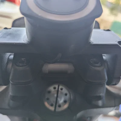 Giá đỡ GPS TomTom Rider 550 cho Ducati Monster 821 2016