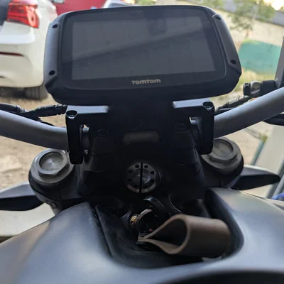 Giá đỡ GPS TomTom Rider 550 cho Ducati Monster 821 2016