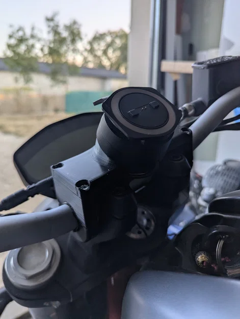 Giá đỡ GPS TomTom Rider 550 cho Ducati Monster 821 2016 - Image 3