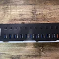 Giá treo tường cho USB Hub Vantisan - Thumbnail 3