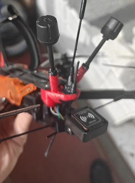 Ngàm gắn ăng-ten dọc chuyên dụng cho drone vapor D6 - Image 2