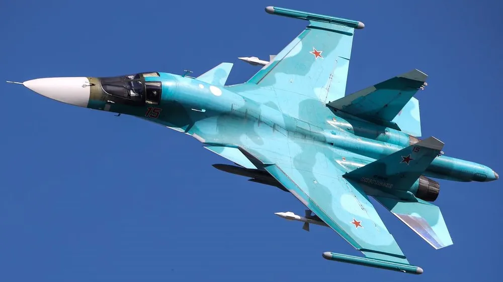 Mô hình máy bay tấn công Su-34 Fullback in-place - Image 8