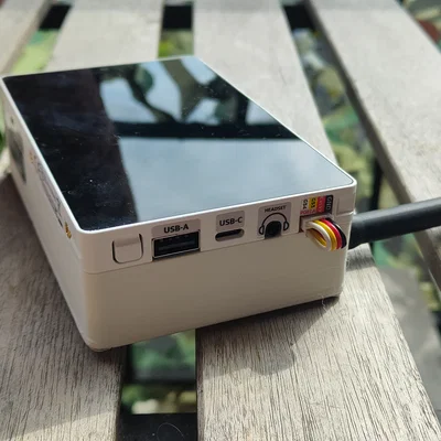 Nắp đậy M5Stack Tab5 (dành cho anten GPS ngoài)