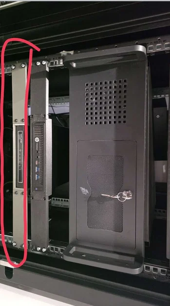 Khay Gắn Switch Mạng 19" (1u + 2u) - Lắp Đơn và Đôi - Image 1