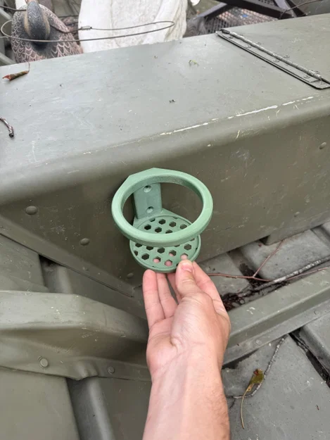 Giá để cốc gắn thuyền câu (Jon boat cup holder) in 3D siêu bền - Image 2