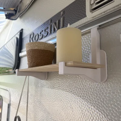 Kệ treo rãnh Keder kèm móc cho xe Caravan (Tabbert Rossini)