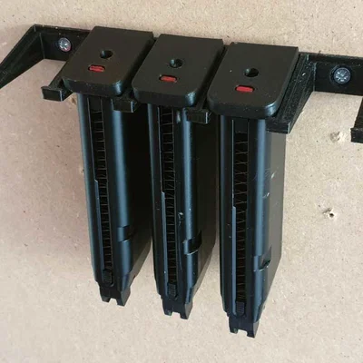 Giá treo băng đạn súng Glock gắn tường