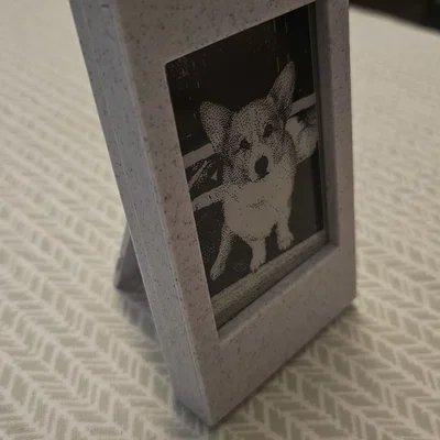 Khung ảnh kiểu Polaroid kèm chân chống cho màn hình E-ink NFC 2.7 inch