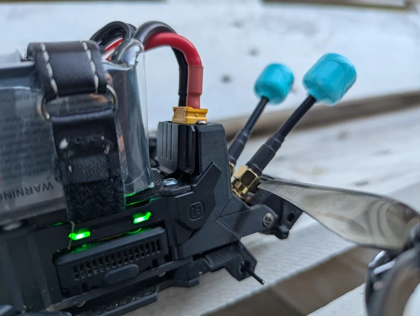 Ngàm gắn XT60 dọc cho iFlight Nazgul F5D V2 - Image 1
