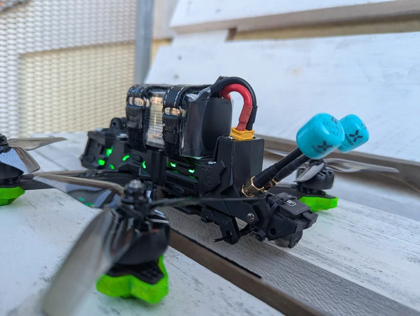 Ngàm gắn XT60 dọc cho iFlight Nazgul F5D V2 - Image 3