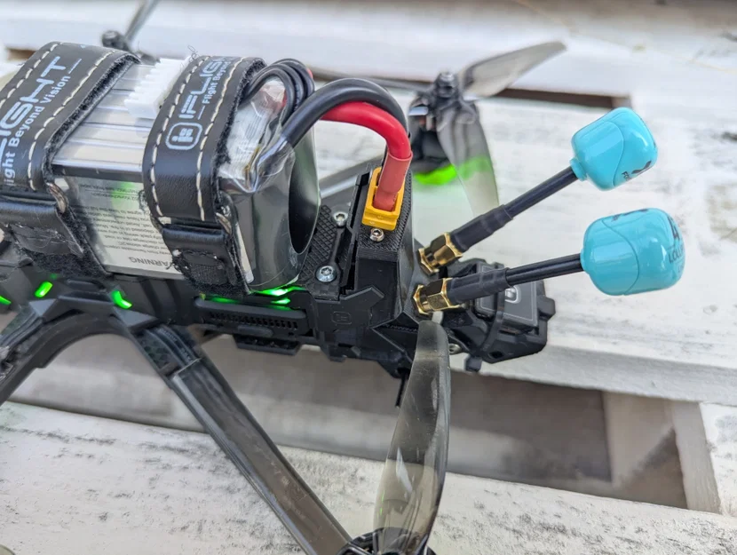 Ngàm gắn XT60 dọc cho iFlight Nazgul F5D V2 - Image 4