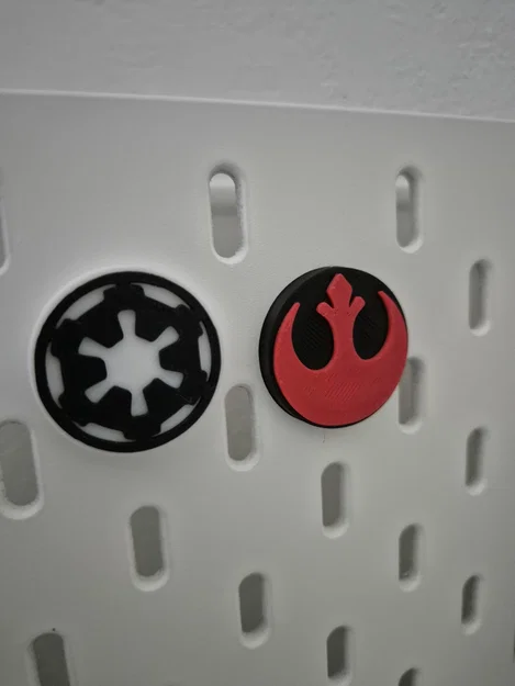 Chốt treo bảng Skadis - Star Wars Galactic Empire & Rebel Alliance - Image 1