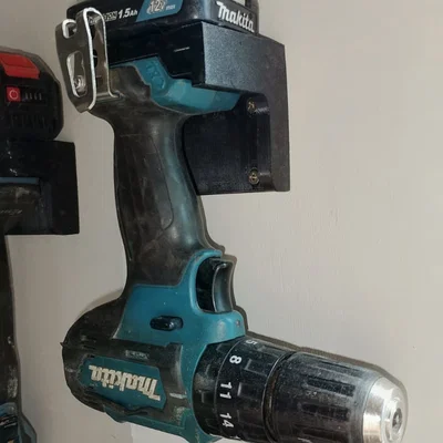 Giá treo tường cho máy khoan Makita 12V CXT (In 3D)