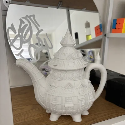 Ngôi Nhà Tiên Teapot: Tổ Ấm Đầy Phép Thuật Cho Các Tín Đồ Mô Hình!