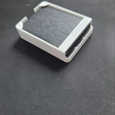 Hộp đựng dụng cụ niềng răng 3D tích hợp gương soi tiện lợi