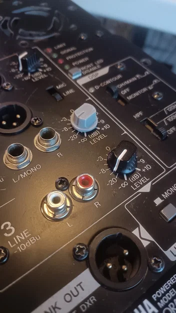 Núm vặn thay thế cho loa PA Yamaha dòng DXR/DXS - Image 1
