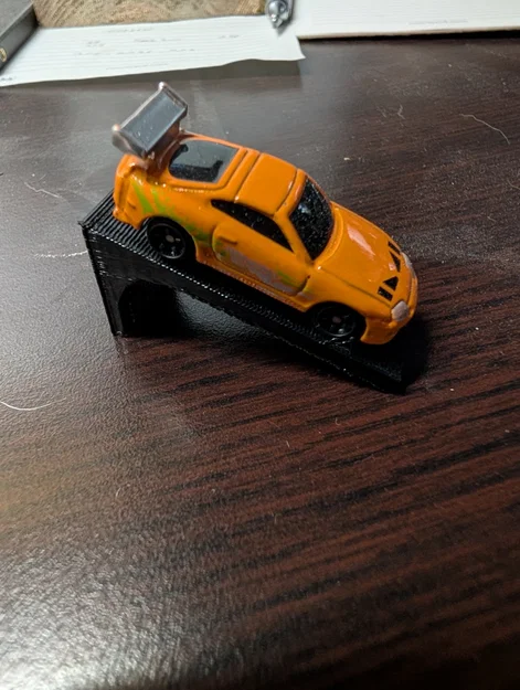 Giá đỡ trưng bày xe mô hình JADA Fast & Furious 25th mini - Image 2