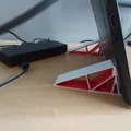 Giá đỡ laptop dựng đứng với các chi tiết trang trí - Thumbnail 1