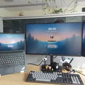 Giá đỡ laptop dựng đứng với các chi tiết trang trí - Thumbnail 2