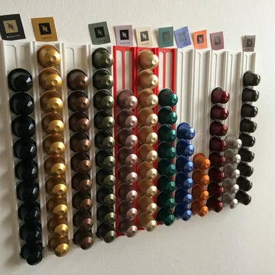 Giá treo tường đựng viên nén Nespresso nhỏ gọn