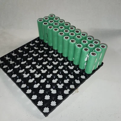 Khay đựng pin 18650