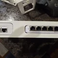Khung gắn tủ rack 10-inch cho Unifi PoE+ Injector và Flex Mini 2.5G - Thumbnail 1