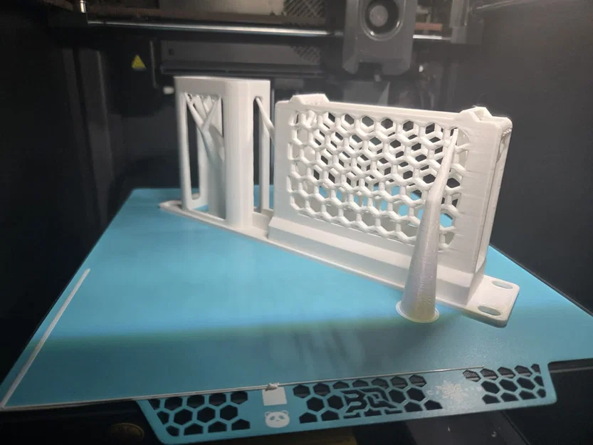 Khung gắn tủ rack 10-inch cho Unifi PoE+ Injector và Flex Mini 2.5G - Image 3