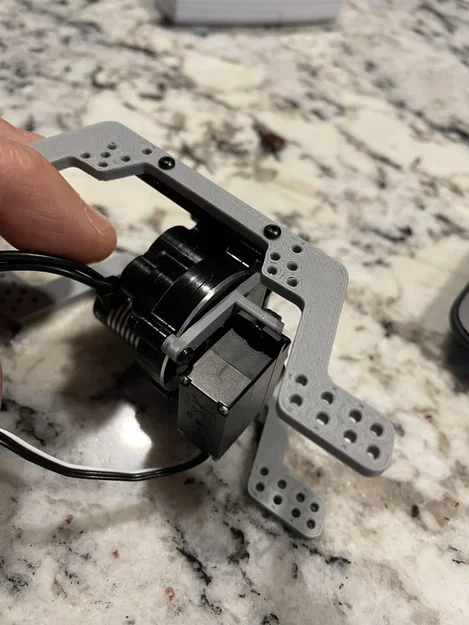 Ngàm gắn Servo hộp số FCX18 - Image 2