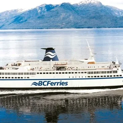 Mô hình phà MV Queen of the North từ BCFerries (Đã cập nhật - Đa màu sắc & Chìm được!)