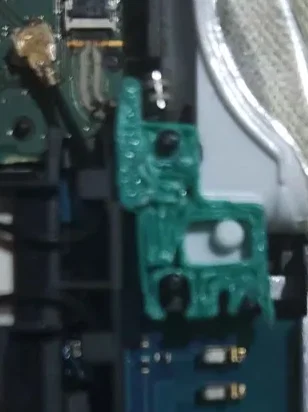 Giá đỡ nút vai phải (Right Shoulder Button Bracer) cho PSVita 1000/1100 - Image 1