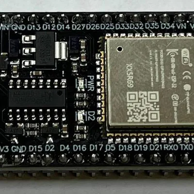 Tay cầm chơi game ESP32 (ESP32 Gamepad)