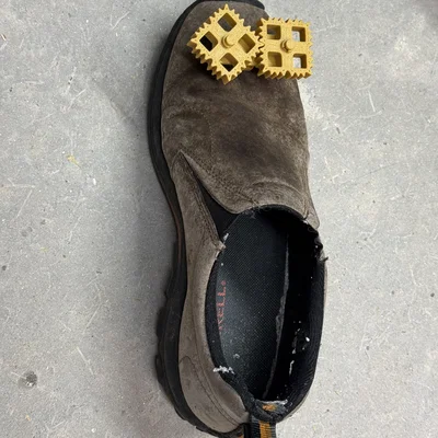 BÁNH RĂNG VUÔNG DÀNH CHO GUỐC (CLOG)