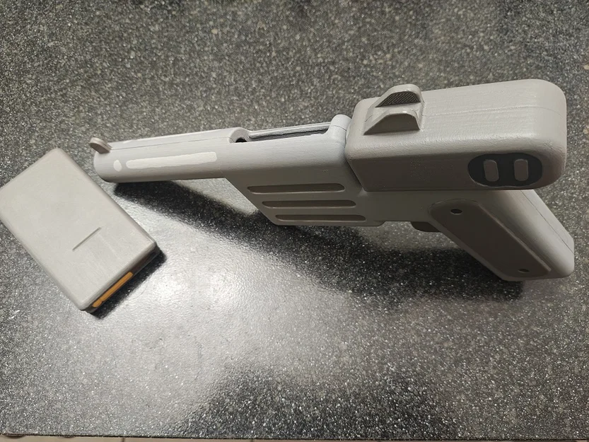 Mô hình P38 Dirk từ tựa game Sulfur - Image 2