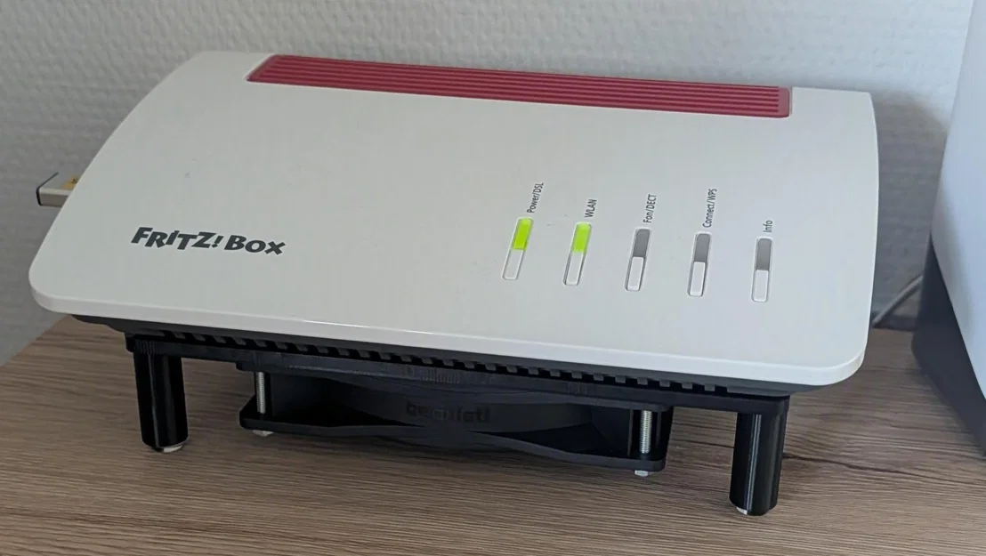 Giá đỡ quạt 140mm / 80mm cho FritzBox 7590 (AX) - Image 1