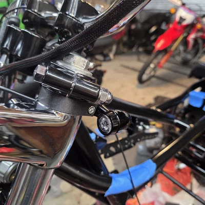 Giá đỡ xi nhan xe máy 36mm cho Kawasaki H1 H2 Z1 900